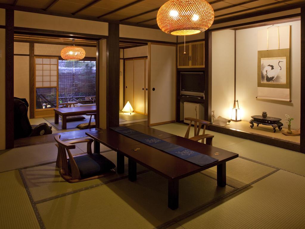 Hanaougi Bettei Iiyama Takayama  Extérieur photo