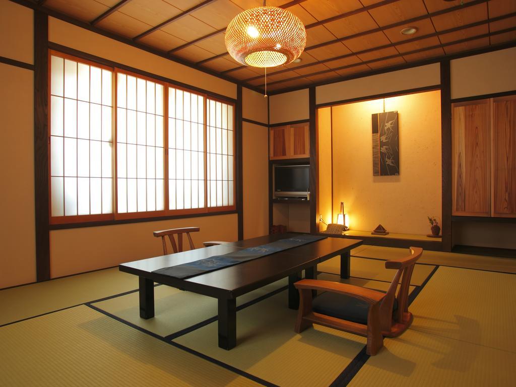 Hanaougi Bettei Iiyama Takayama  Extérieur photo